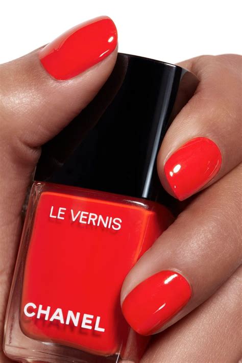 chanel le vernis 634 arancio vibrante|Nail Colours .